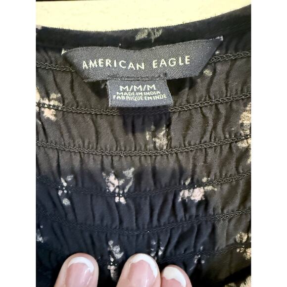 Womens American Eagle Fitted Long Sleeve Medium Boho Shirt Black Floral - Picture 3 of 5